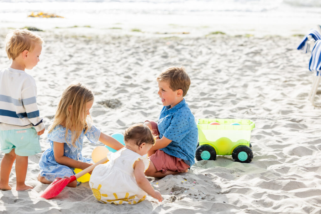 A La Jolla Beach Photographer Captures a First Birthday (No “Photo Shoot” Required) san diego family photographer 6